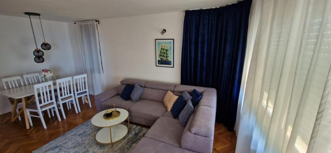 Ocean Apartman Jesenice  Zewnętrze zdjęcie