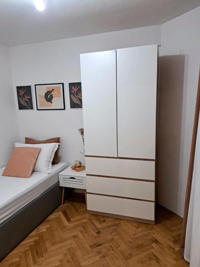 Ocean Apartman Jesenice  Zewnętrze zdjęcie
