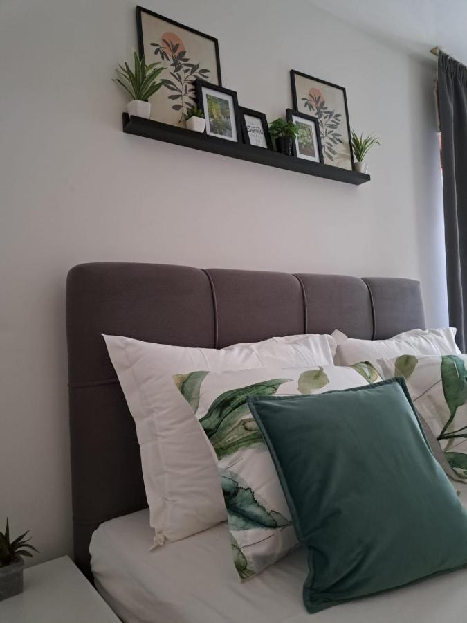 Ocean Apartman Jesenice  Zewnętrze zdjęcie