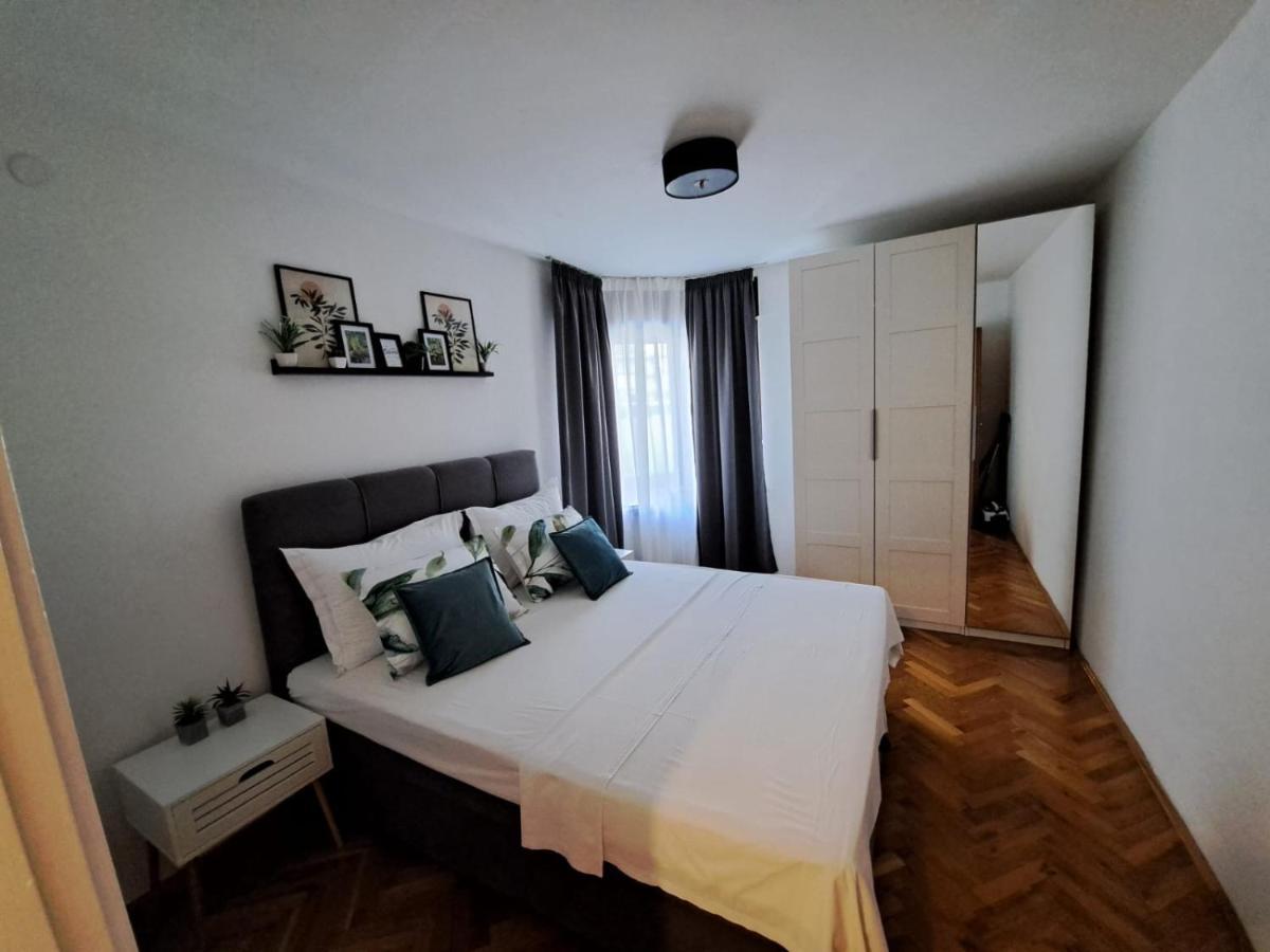 Ocean Apartman Jesenice  Zewnętrze zdjęcie