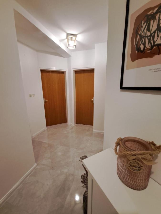 Ocean Apartman Jesenice  Zewnętrze zdjęcie